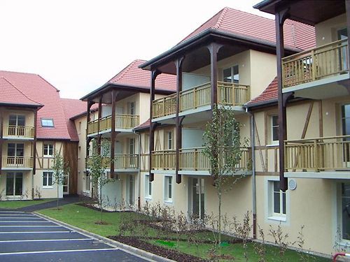 Residence Odalys Le Domaine Des Rois Бергхайм Екстериор снимка